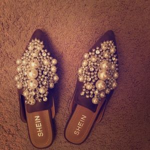 Never worn suede mules